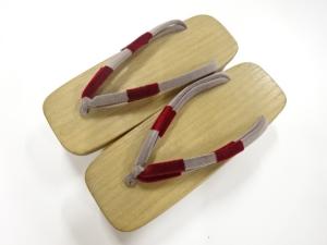 未使用品　桐下駄(22センチ)